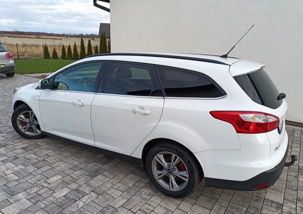 Ford Focus cena 29200 przebieg: 189000, rok produkcji 2014 z Wiązów małe 106